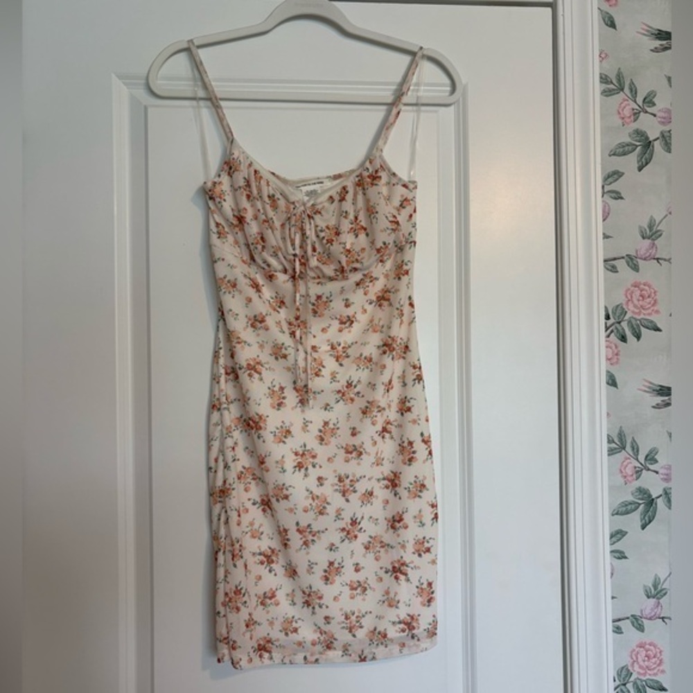 NWT Caution To The Wind Floral Milkmaid Spaghetti Strap Mini Dress Size M